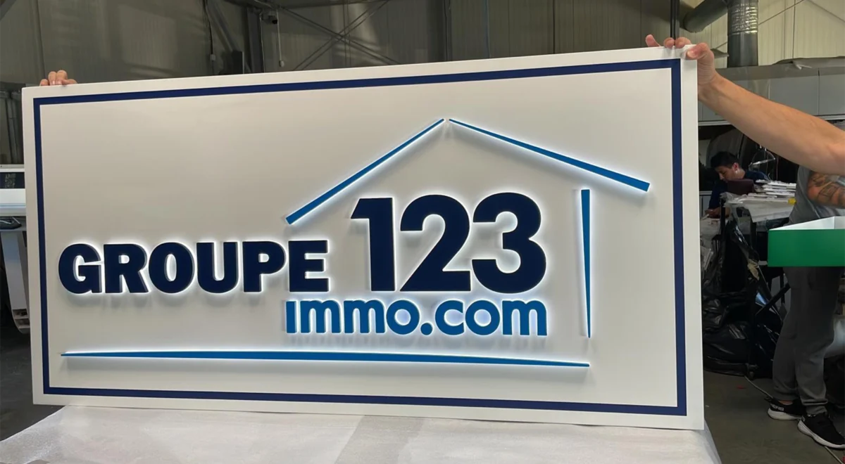 outdoor signs flat box