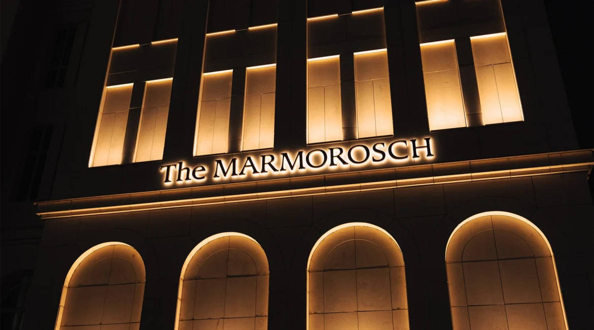 illuminated 3d led letters marmorosch