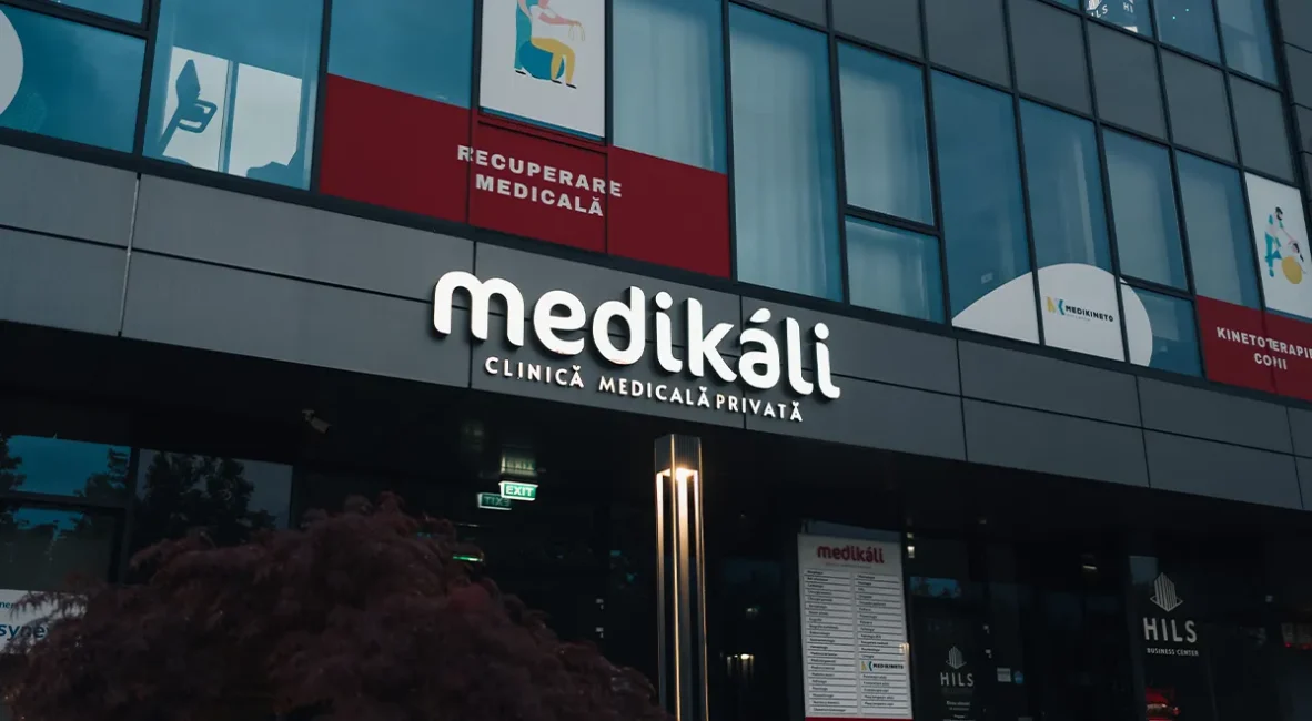 commercial signage vizal